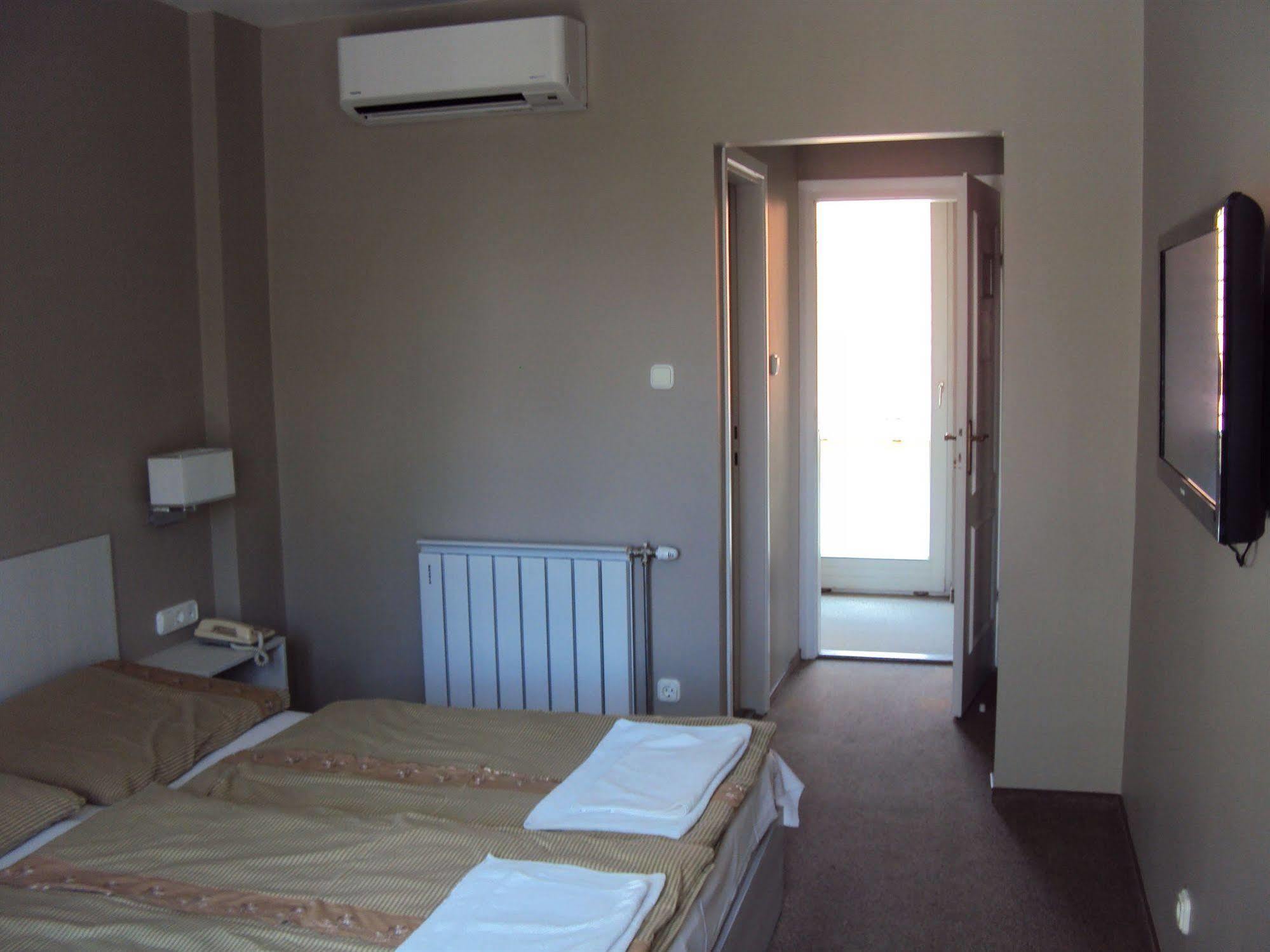 Hotel Diana Siófok Kültér fotó