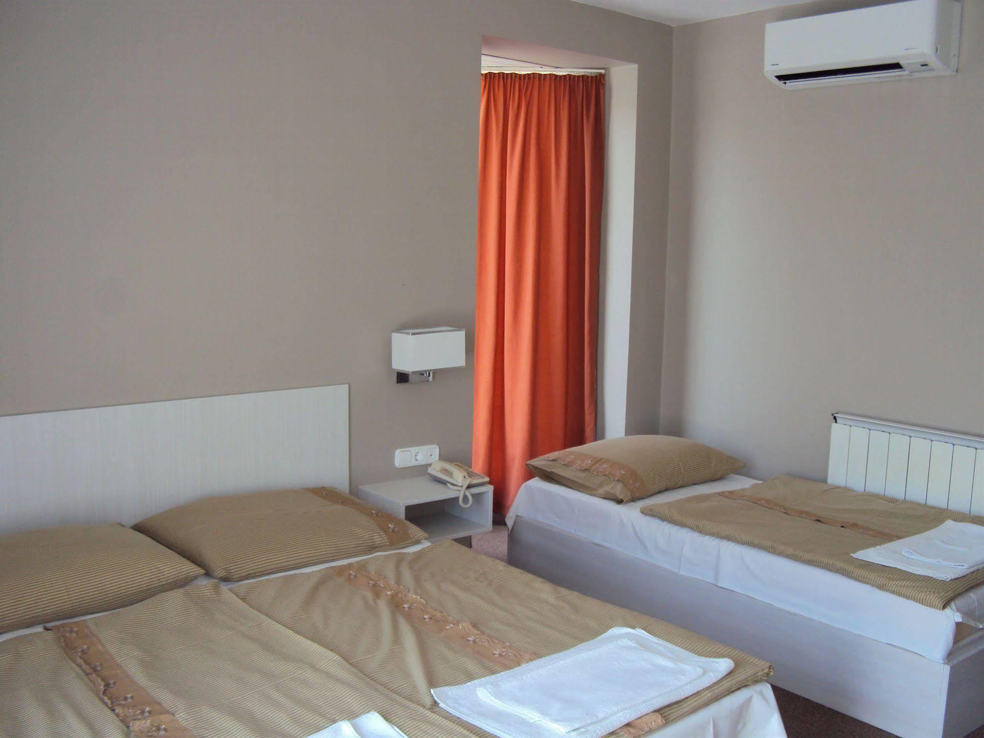 Hotel Diana Siófok Kültér fotó